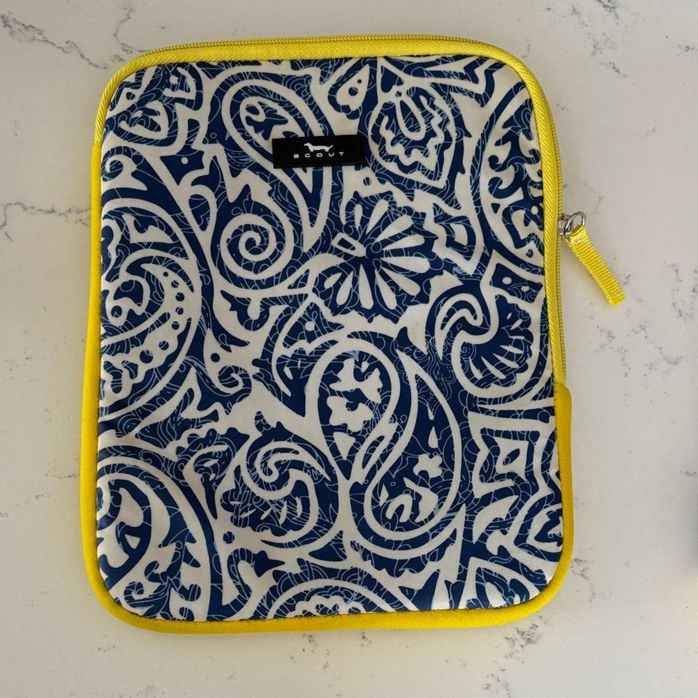 Scout Ipad case